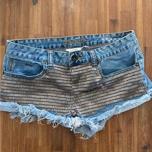Billabong jean shorts size 1